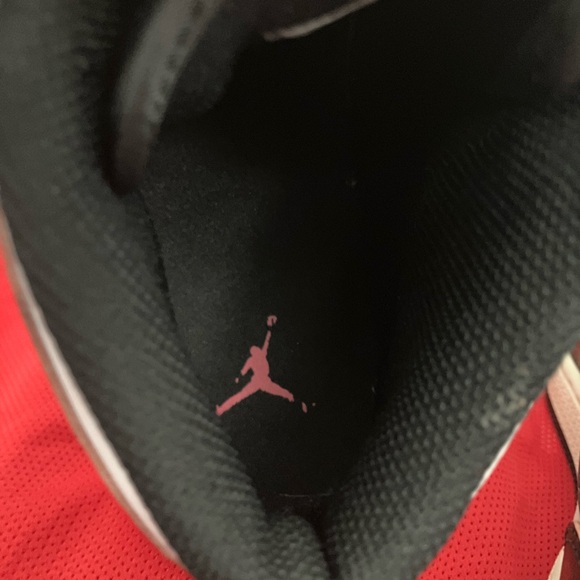 Nike Air Jordan 1 “Wear-Away Shoes” - Gorgeous Sneakers! - Picture 10 of 13